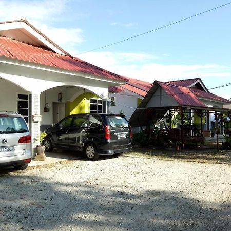 Idul Sunrise View Hotel Pantai Cenang  Buitenkant foto