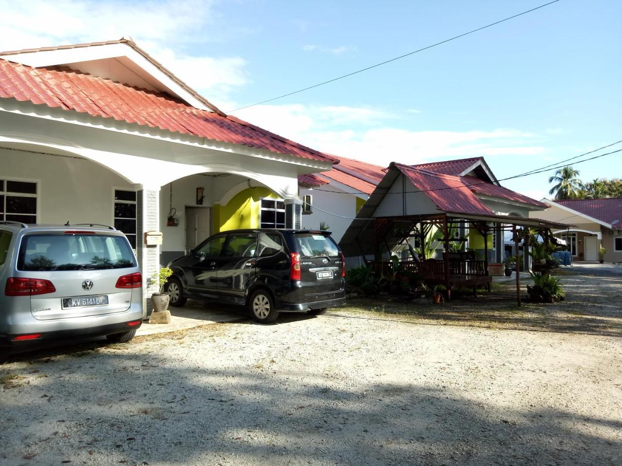 Idul Sunrise View Hotel Pantai Cenang  Buitenkant foto