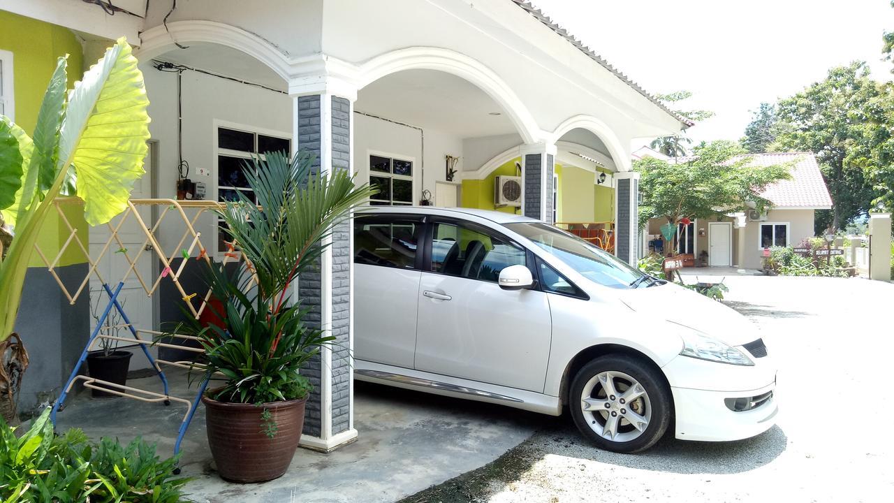 Idul Sunrise View Hotel Pantai Cenang  Buitenkant foto